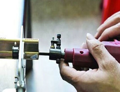 鼎湖24小时上门开锁公司